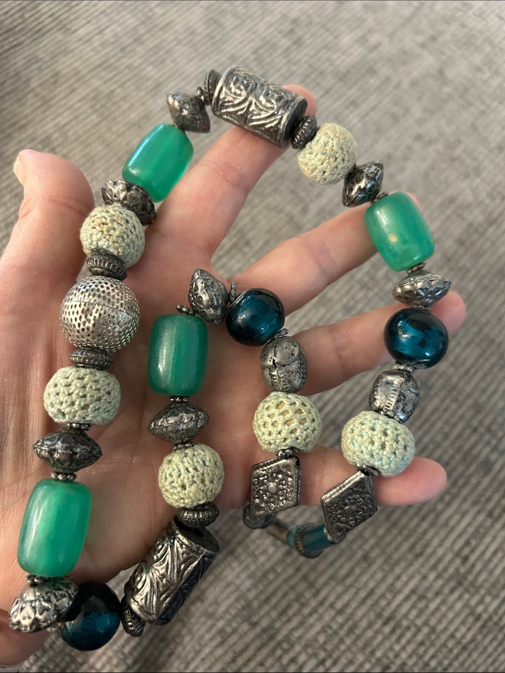 Chunky mixed material Green & silver Beaded Statement Necklace crochet beads